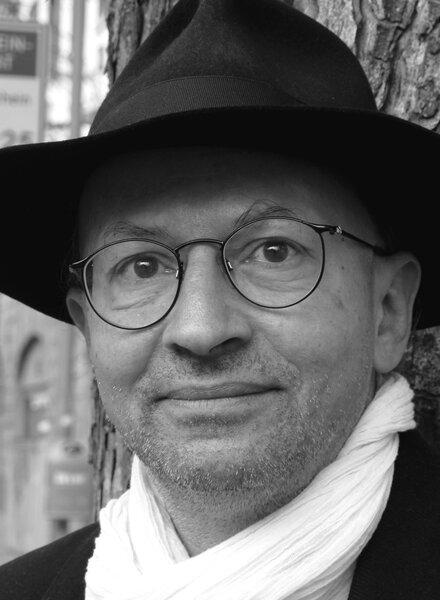 Detlef Bluhm Detlef Bluhm